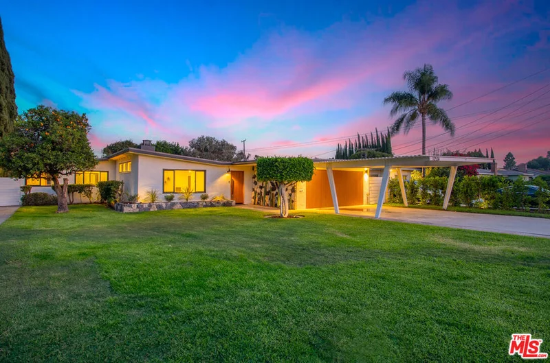 12536 Dolan Avenue, Downey, CA 90242