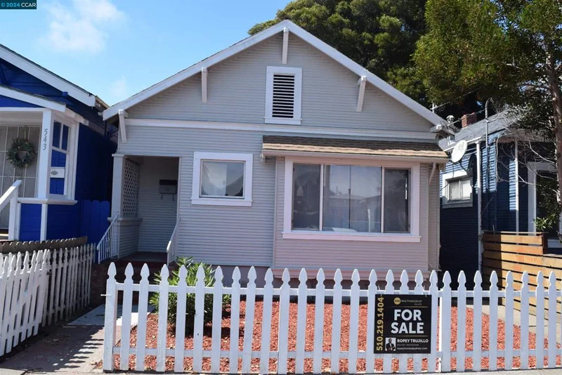 547 18th St, Richmond, CA 94801