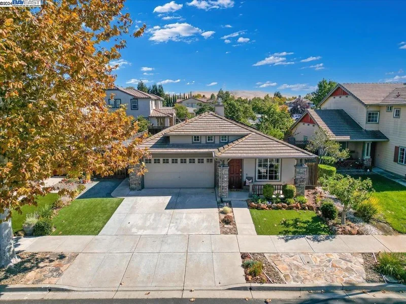 1223 Echo Summit St, Livermore, CA 94551