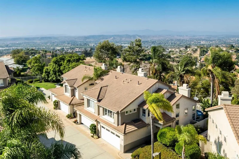 1255 Natoma Way D, Oceanside, CA 92057