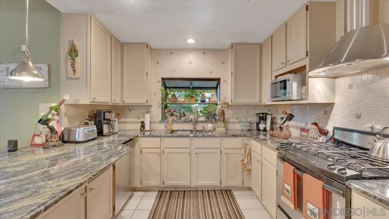 1225 La Cienega Rd, San Marcos, CA 92069