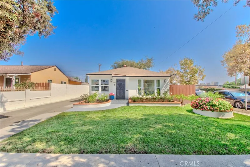 1145 S Towner Street, Santa Ana, CA 92707