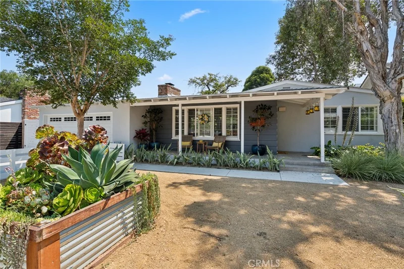 295 Mesa Drive, Costa Mesa, CA 92627