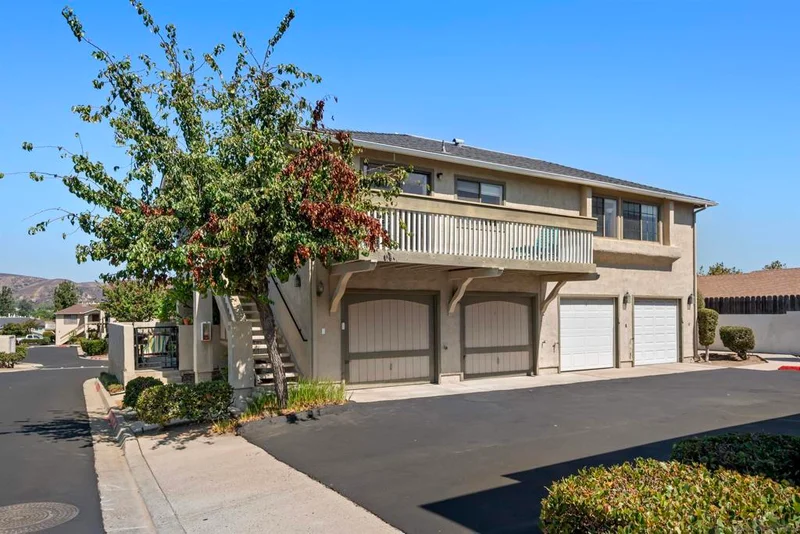 8721 Crossway Ct 60, Santee, CA 92071