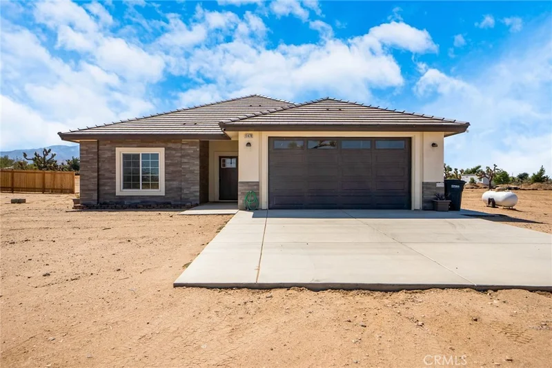 11478 Nevada Road, Phelan, CA 92371