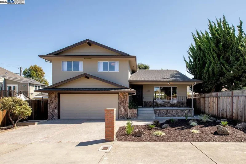 1232 Market St, Alameda, CA 94501