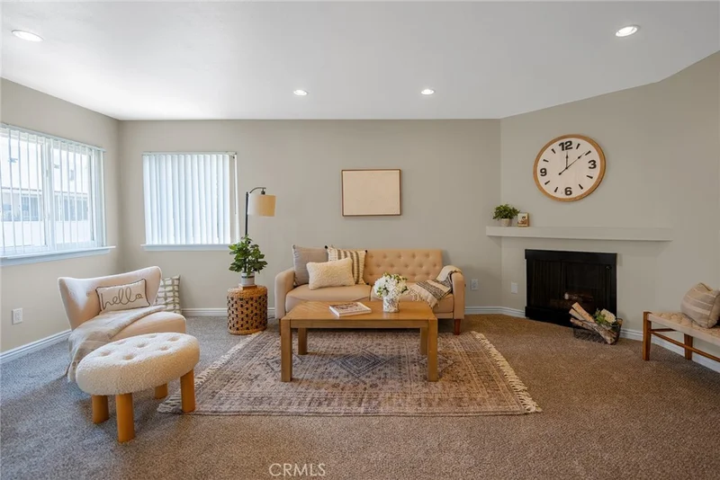 228 E Palmdale Avenue, Orange, CA 92865