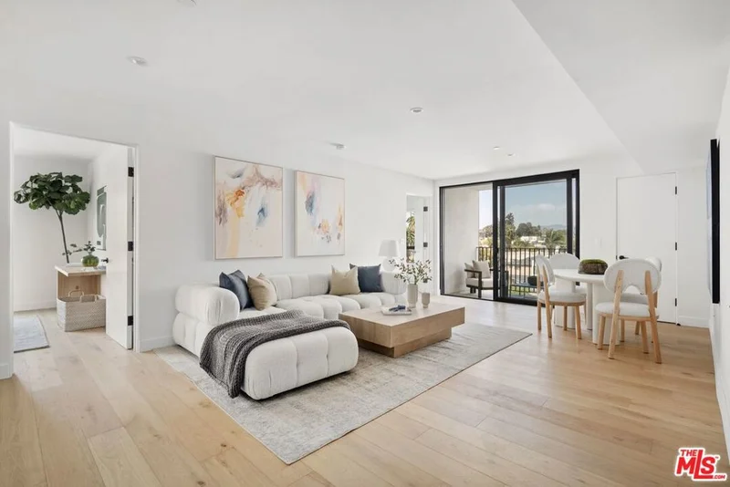 4506 Dockweiler Street 502, Los Angeles, CA 90019