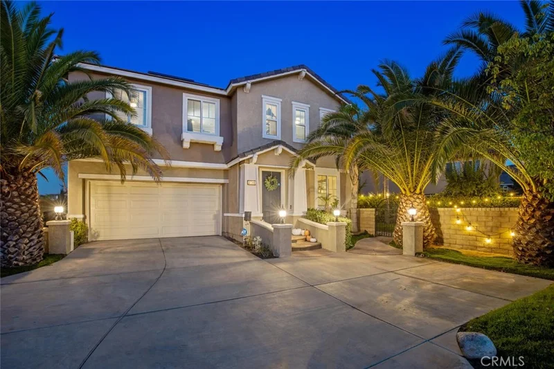 27346 English Oak Court, Canyon Country, CA 91387