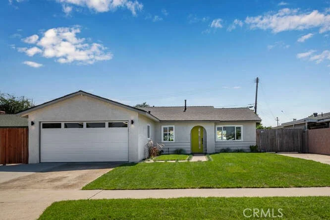 8962 Bishop Avenue, Westminster, CA 92683