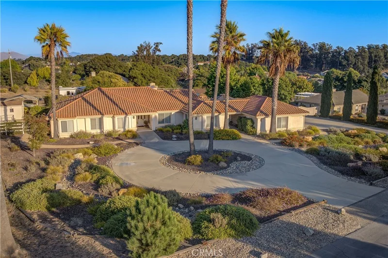 1015 Olympic Way, Nipomo, CA 93444