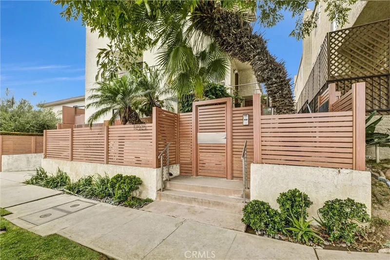 12525 Pacific Avenue 1, Los Angeles, CA 90066