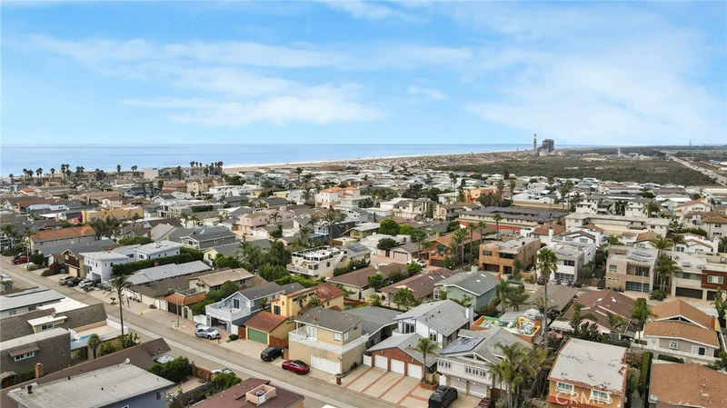 5135 Surfrider Way