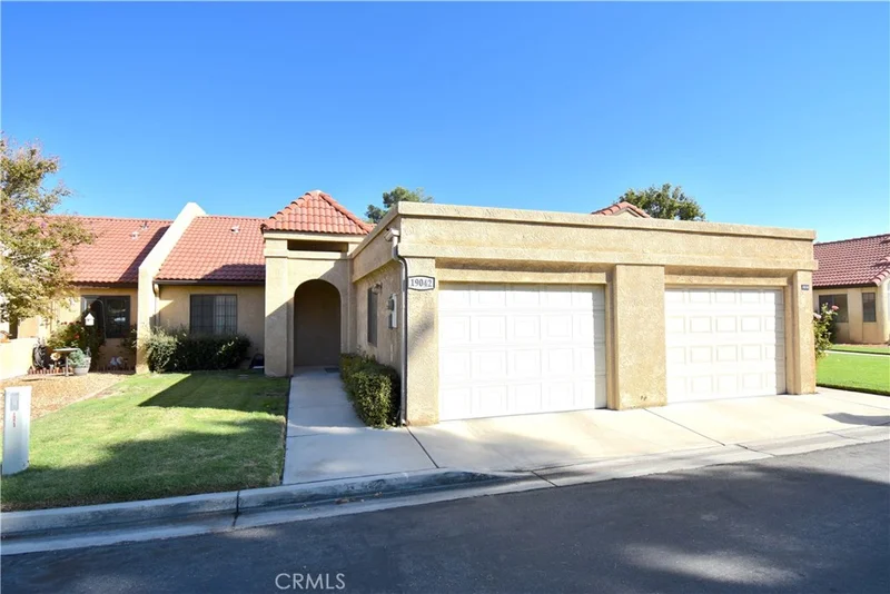 19042 Cedar Drive, Apple Valley, CA 92308