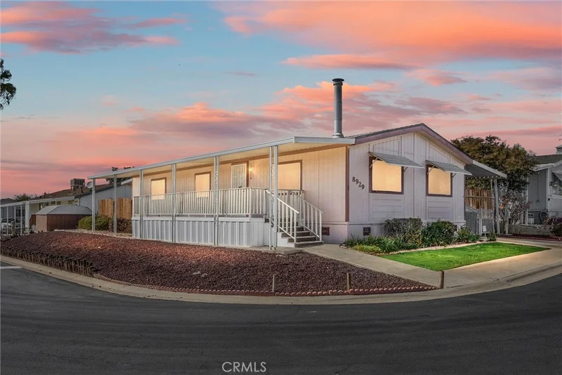 8929 Eastwind Circle, Bakersfield, CA 93306