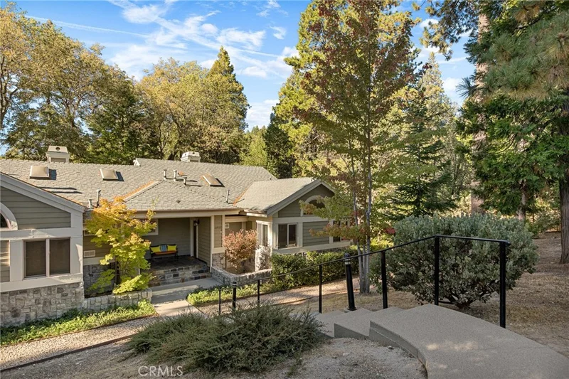 27115 Sugar Pine Drive, Lake Arrowhead, CA 92352