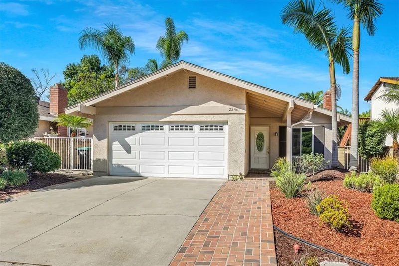 22761 Via Santa Maria, Mission Viejo, CA 92691