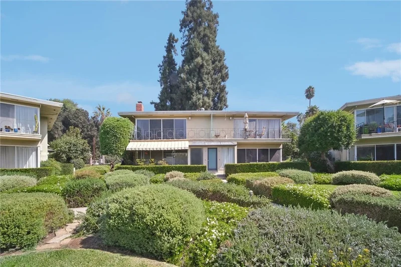 101 N Grand Avenue 8, Pasadena, CA 91103