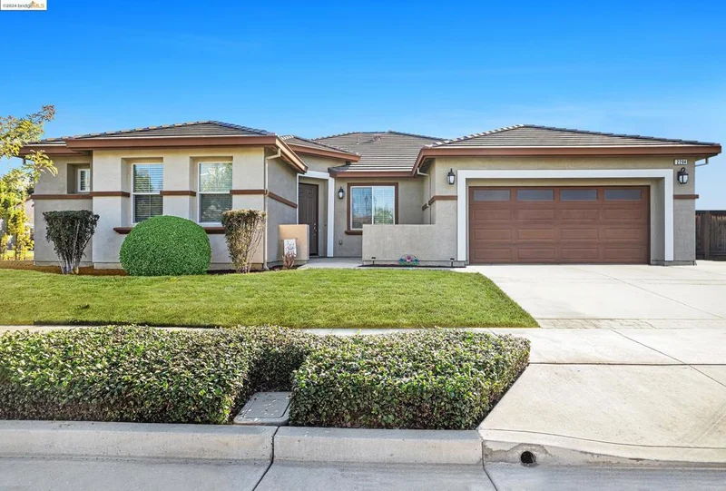 2284 Demartini Ln, Brentwood, CA 94513