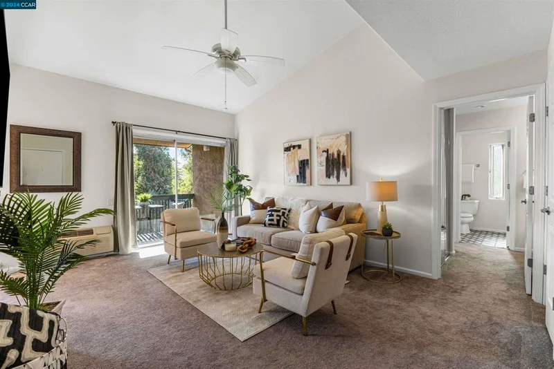 1240 Walker Ave 305, Walnut Creek, CA 94596