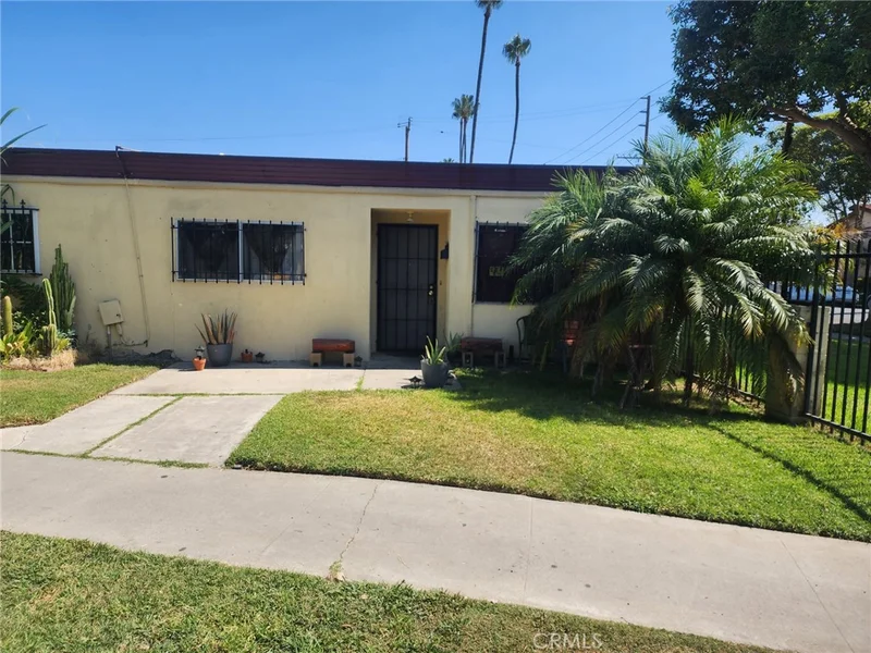 4109 W 5th Street A1, Santa Ana, CA 92703