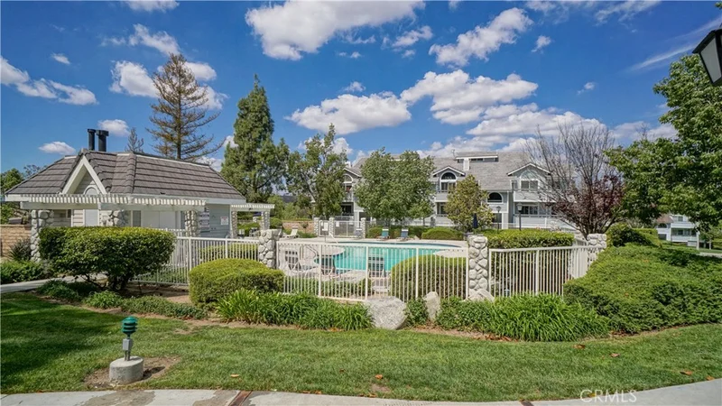 26914 Rainbow Glen Drive 214, Canyon Country, CA 91351