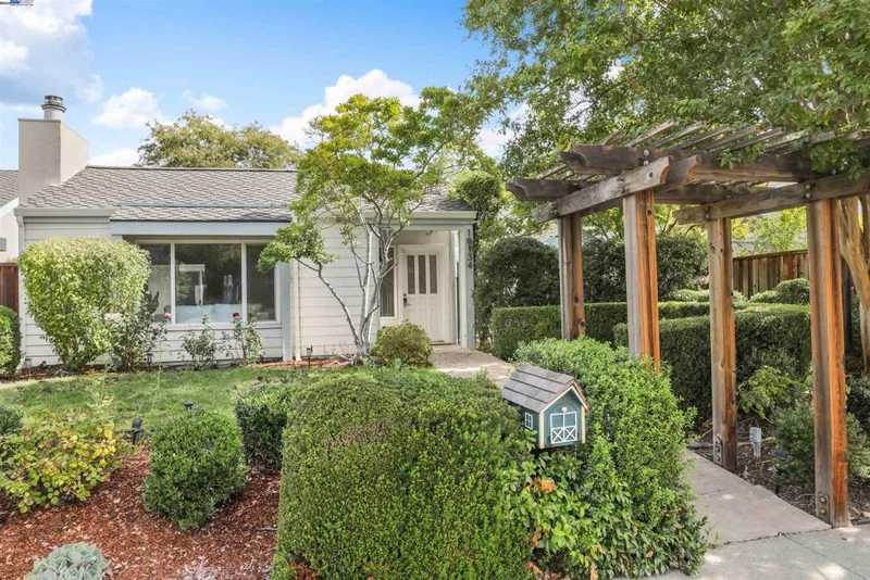 10134 Colima Ave, San Ramon, CA 94583