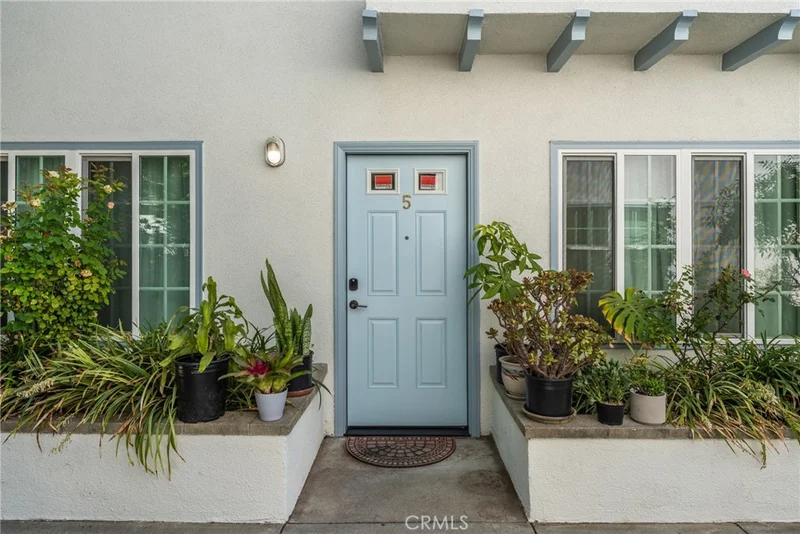 42 N Michigan Avenue 5, Pasadena, CA 91106