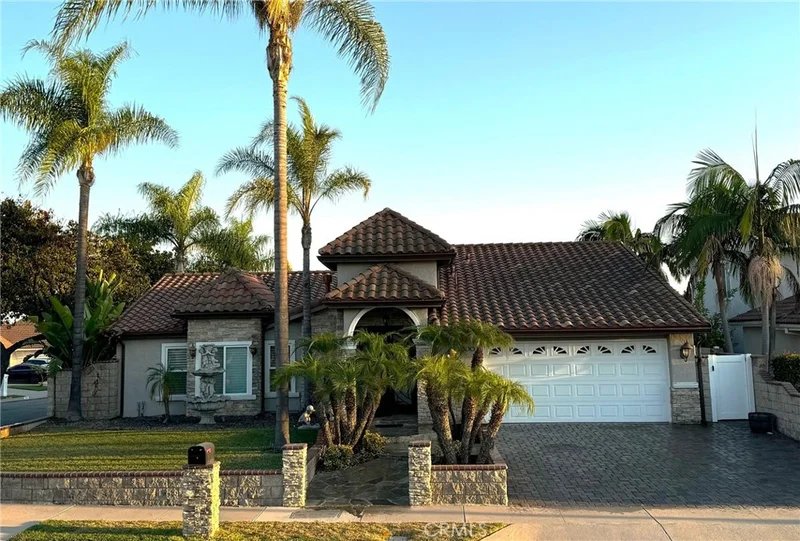 2600 Greenhill Drive, Fullerton, CA 92833