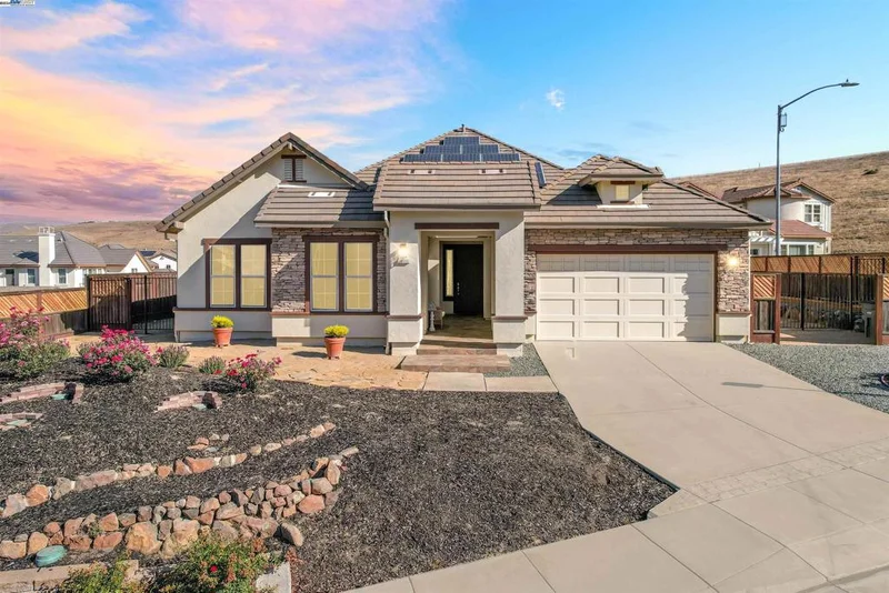10111 Lilly Pad Lake Ct, Dublin, CA 94568
