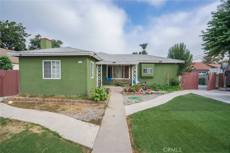1007 E Kay Street, Compton, CA 90221