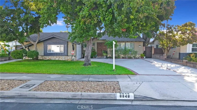 8848 Oakdale Ave Avenue, Northridge, CA 91324