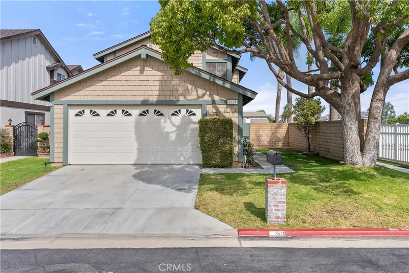 7821 Connie Drive, Huntington Beach, CA 92648