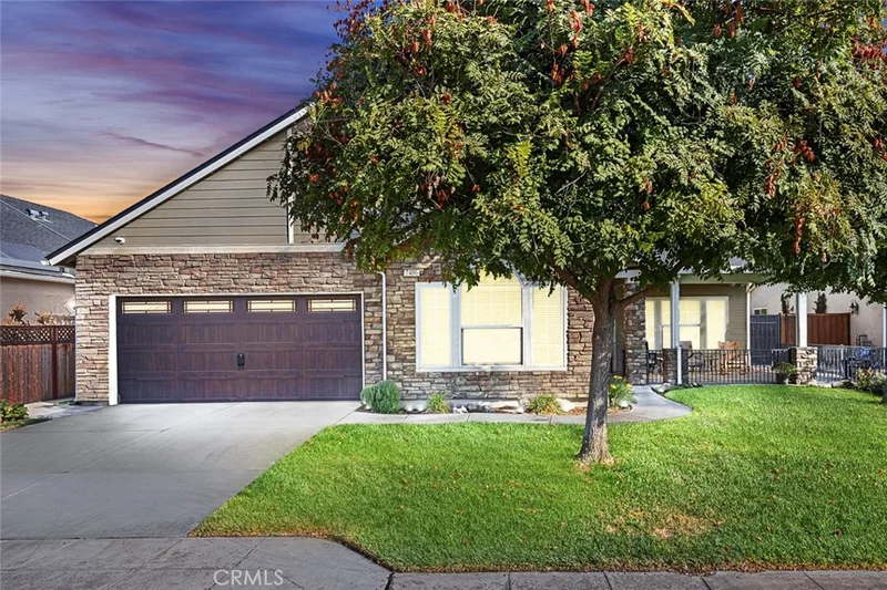 7406 W San Madele Avenue, Fresno, CA 93723