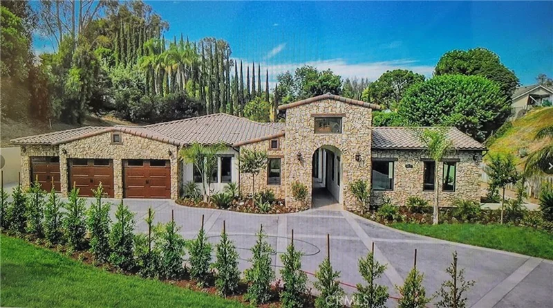 1051 W Arroyo Drive, Fullerton, CA 92833