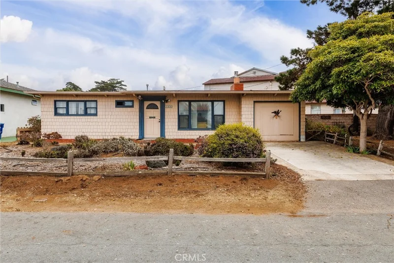 1150 N Monterey Avenue N, Morro Bay, CA 93442