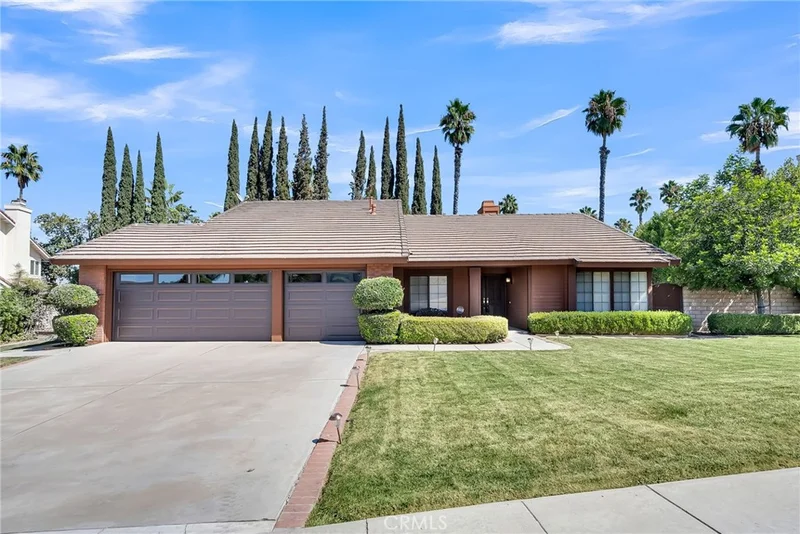 6270 Jaguar Drive, Riverside, CA 92506