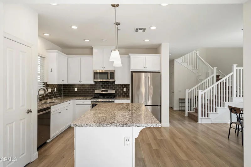544 Nile River Drive, Oxnard, CA 93036