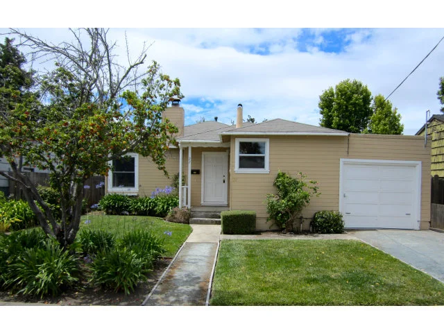 27 Rochester, San Mateo, CA 94401
