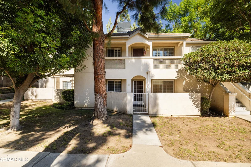 1125 Fitzgerald Road F, Simi Valley, CA 93065