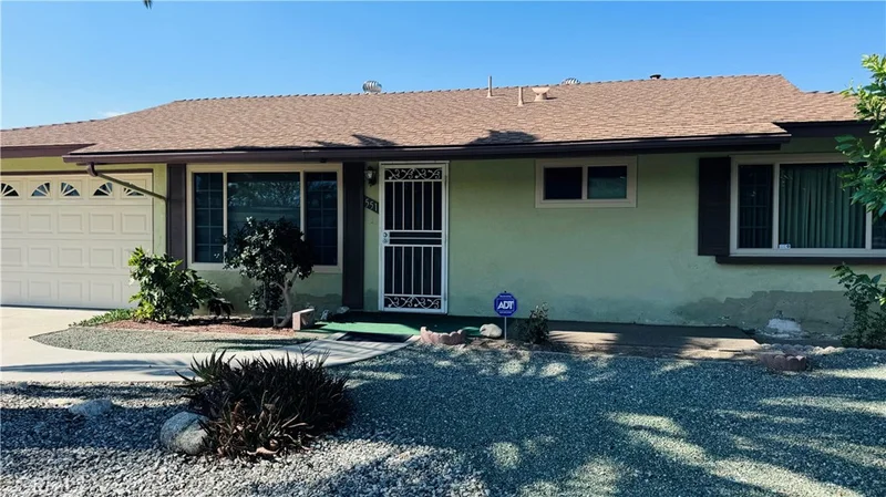 551 Shasta Way, Hemet, CA 92543