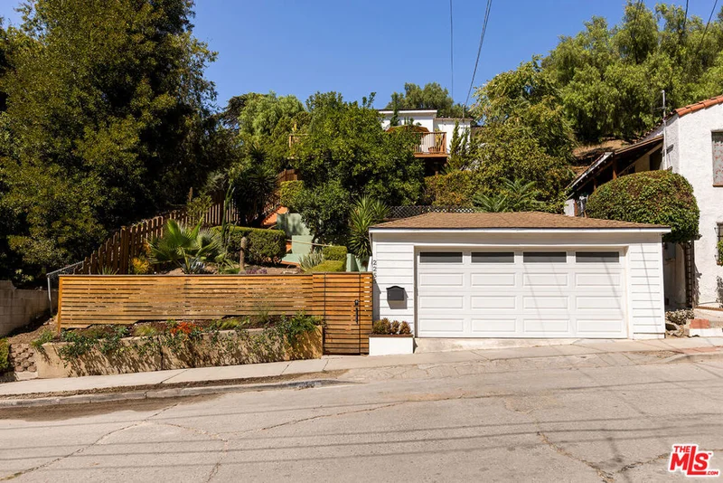 2255 Moss Avenue, Los Angeles, CA 90065