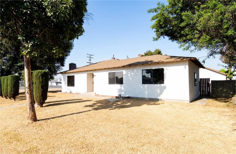 8505 Lexington Gallatin Road, Pico Rivera, CA 90660