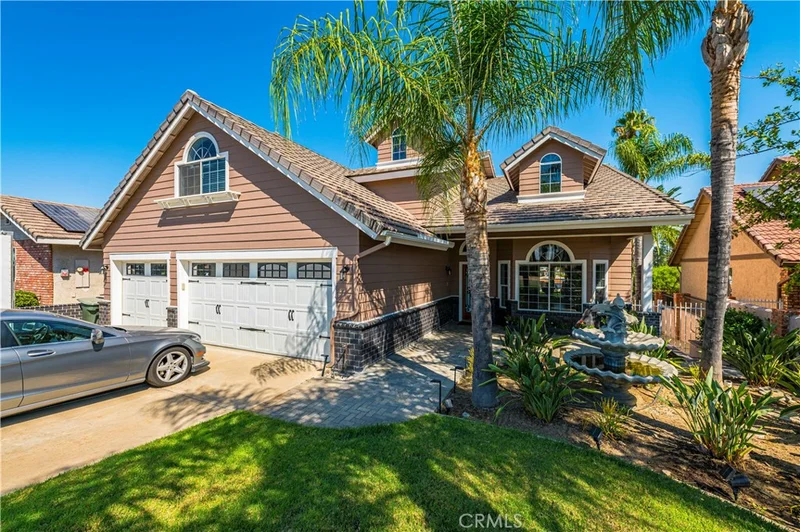 23080 Blue Bird Drive, Canyon Lake, CA 92587