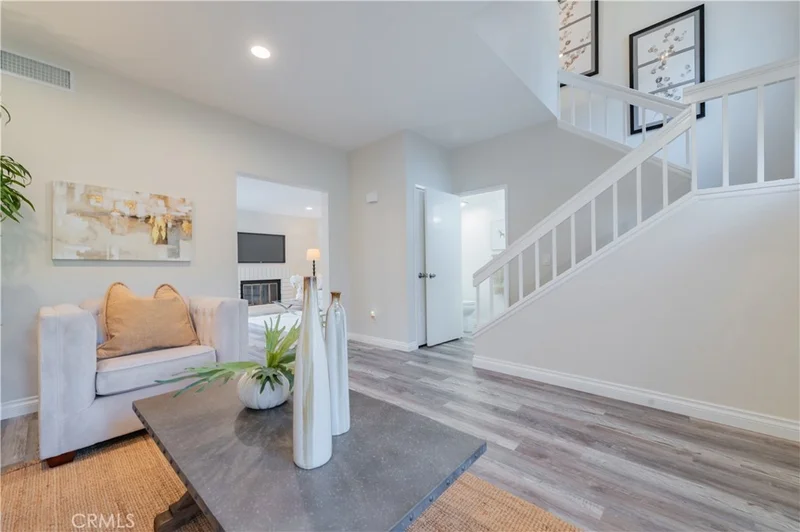114 Monroe 144, Irvine, CA 92620