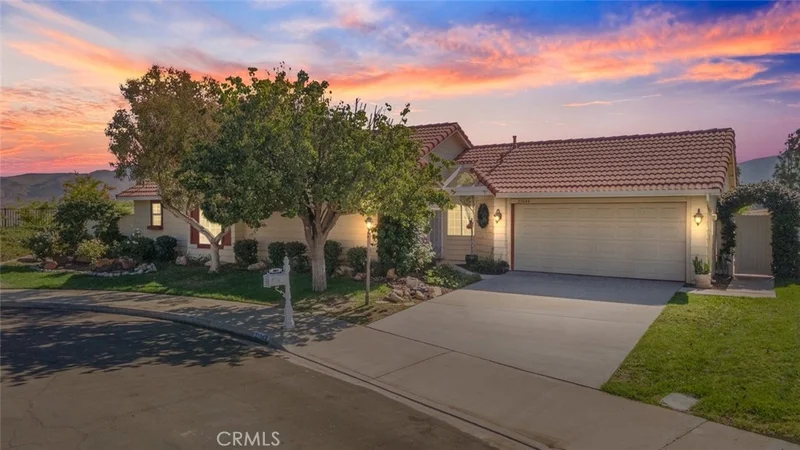 23044 Canyon Hill Dr., Corona, CA 92883