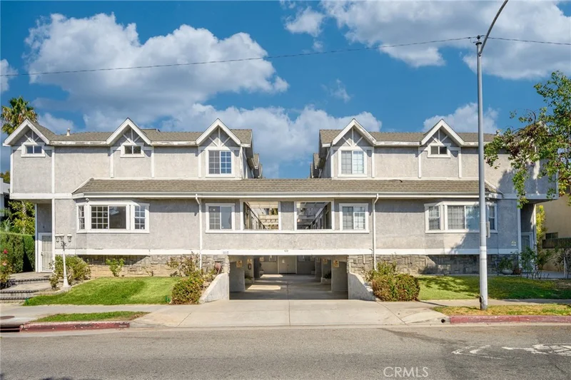 423 W Stocker Street I, Glendale, CA 91202