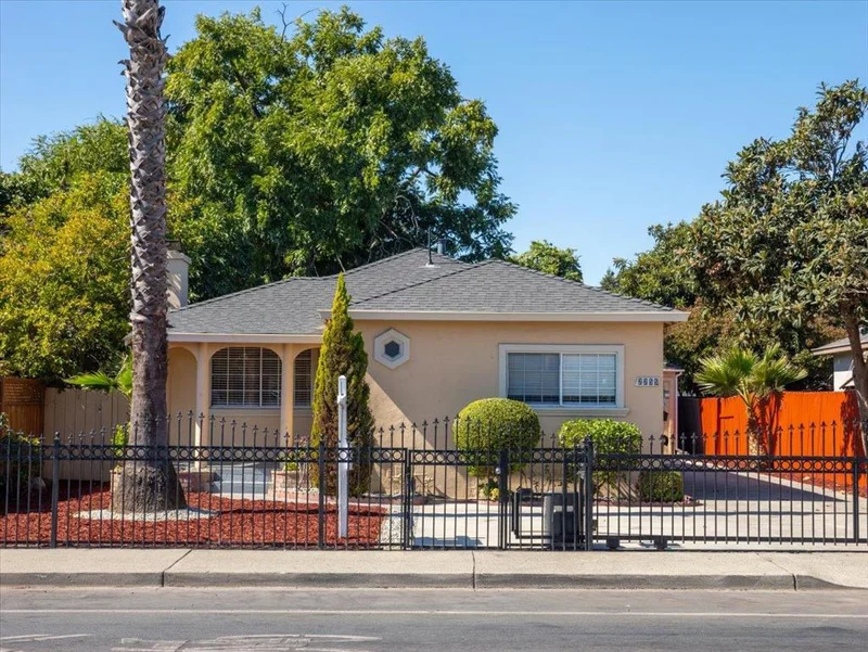 2255 Pulgas Avenue, East Palo Alto, CA 94303