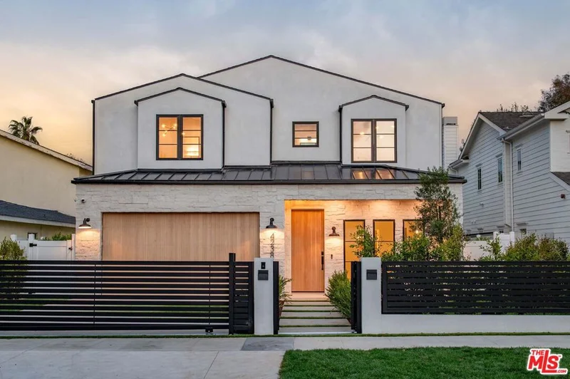 4238 Bellingham Avenue, Studio City, CA 91604
