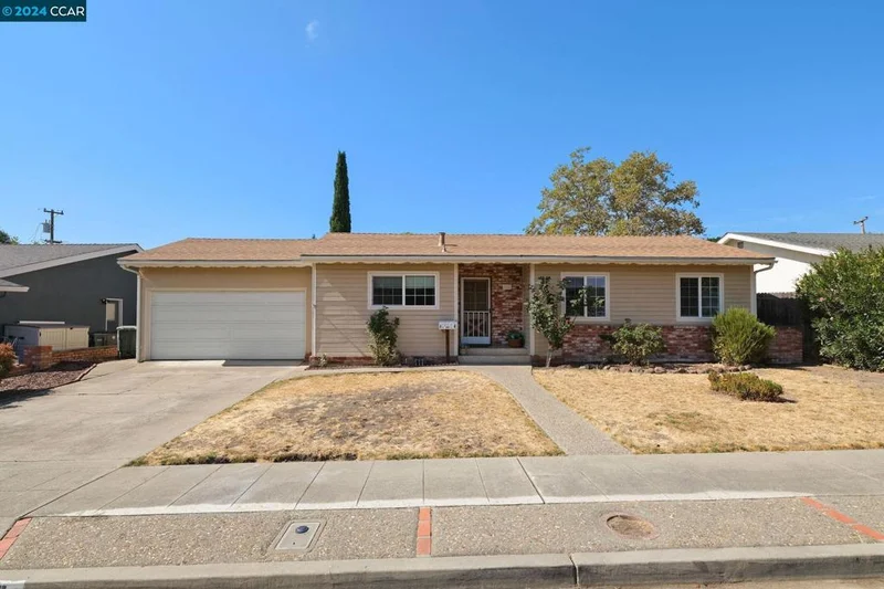 8526 Valencia St, Dublin, CA 94568
